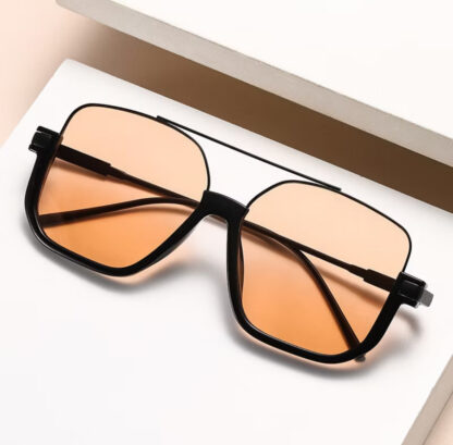 ￼Óculos De Sol Retrô Feminino Moda Meia Armação Grande Proteção UV - Image 3